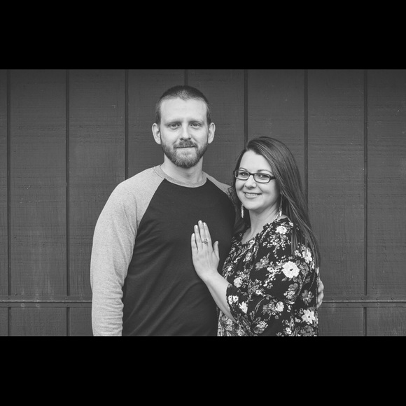 Meet your Posher, Myra - Picture 3 of 6